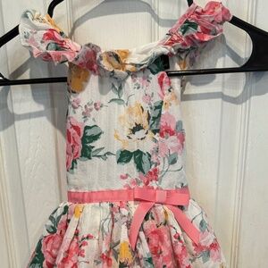 Lilt girls flower dress size 5 with pink flowers and pink bow on front and back